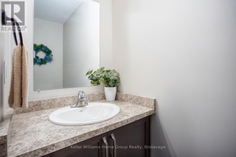 21 - 30 IMPERIAL ROAD S, Guelph (Willow West/Sugarbush/West Acres), Ontario, N1K1Y1