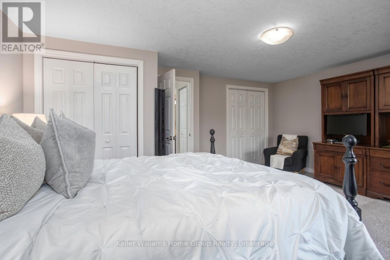 21 - 30 IMPERIAL ROAD S, Guelph (Willow West/Sugarbush/West Acres), Ontario, N1K1Y1