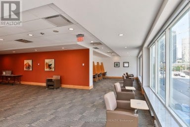 2409 - 10 YONGE STREET Toronto (Waterfront Communities) Ontario photo 12