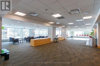 2409 - 10 YONGE STREET Toronto (Waterfront Communities) Ontario photo 17