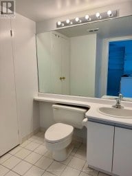 2409 - 10 YONGE STREET Toronto (Waterfront Communities) Ontario photo 6