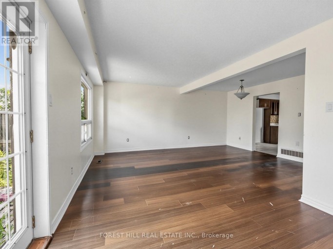 61 ROYAL SALISBURY WAY, Brampton (Madoc), Ontario, L6V3J3