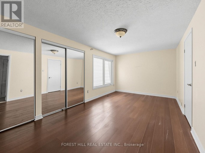 61 ROYAL SALISBURY WAY, Brampton (Madoc), Ontario, L6V3J3