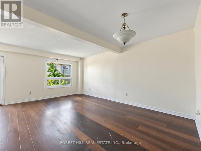 61 ROYAL SALISBURY WAY, Brampton (Madoc), Ontario, L6V3J3
