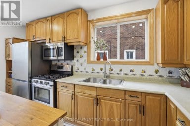 17 TUXEDO AVENUE S Hamilton (Delta) Ontario photo 15