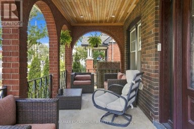 17 TUXEDO AVENUE S Hamilton (Delta) Ontario photo 3
