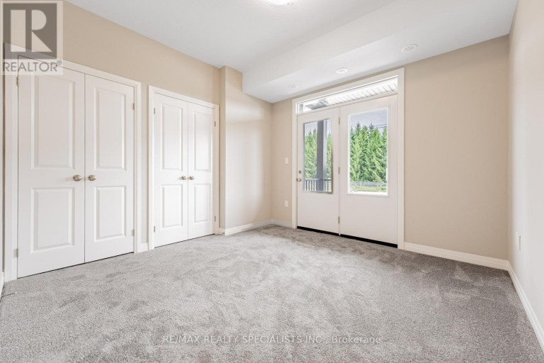 64 THATCHER DRIVE, Guelph (Kortright East), Ontario, N1L1B3