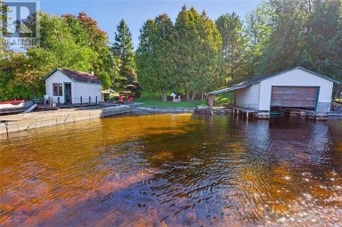 56 Silverbirch Crescent Skead Ontario photo 4
