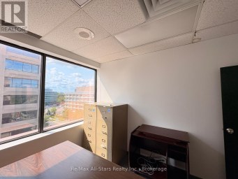 708 - 255 DUNCAN MILL ROAD Toronto (St. Andrew-Windfields) Ontario photo 14