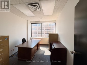 708 - 255 DUNCAN MILL ROAD Toronto (St. Andrew-Windfields) Ontario photo 16