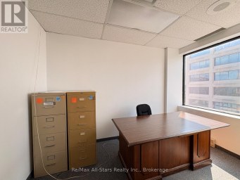 708 - 255 DUNCAN MILL ROAD Toronto (St. Andrew-Windfields) Ontario photo 17