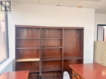 708 - 255 DUNCAN MILL ROAD Toronto (St. Andrew-Windfields) Ontario photo 7