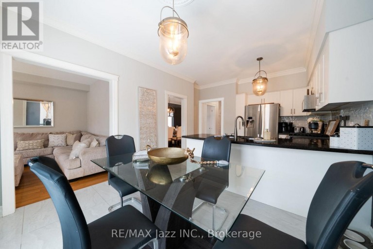 550 BERT BUDD AVENUE, Newmarket (Gorham-College Manor), Ontario, L3Y8S7