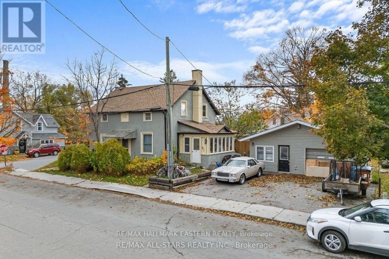 15 ALBERT STREET, Selwyn, Ontario, K0L2H0