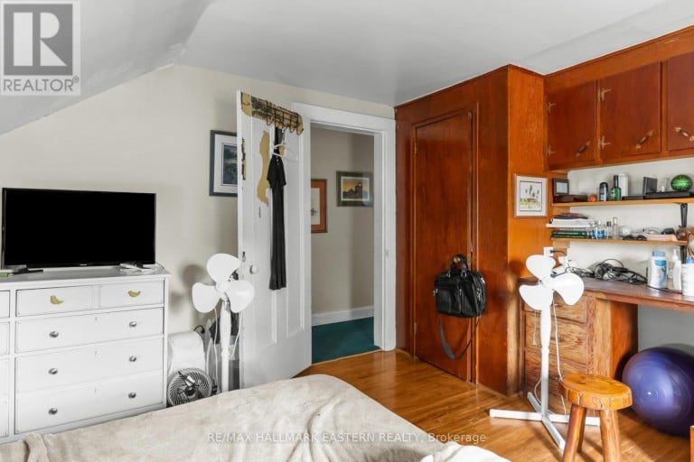 15 ALBERT STREET, Selwyn, Ontario, K0L2H0