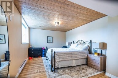 144 LONG ISLAND Otonabee-South Monaghan Ontario photo 16