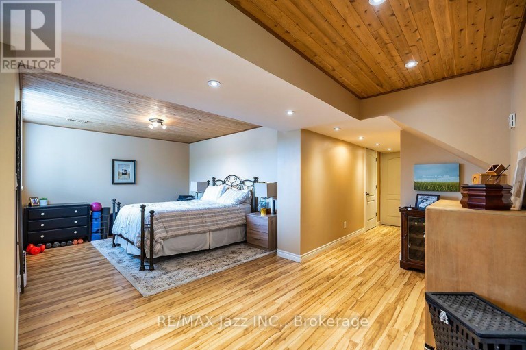 144 LONG ISLAND, Otonabee-South Monaghan, Ontario, K9J6X8