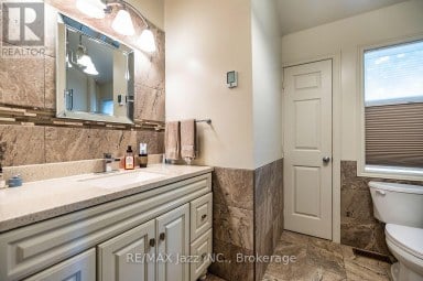 144 LONG ISLAND Otonabee-South Monaghan Ontario photo 27