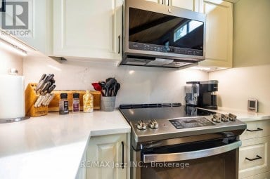 144 LONG ISLAND Otonabee-South Monaghan Ontario photo 33