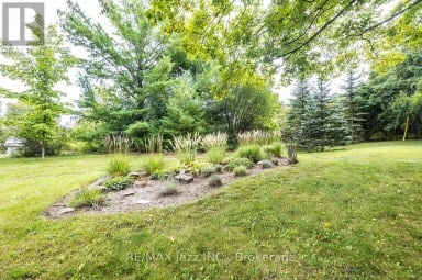 144 LONG ISLAND Otonabee-South Monaghan Ontario photo 43