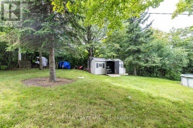 144 LONG ISLAND Otonabee-South Monaghan Ontario photo 44