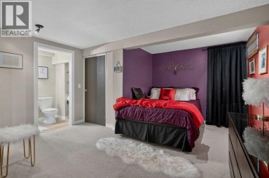 131 Cedarpark Drive SW Calgary Alberta photo 32