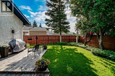 131 Cedarpark Drive SW Calgary Alberta photo 45