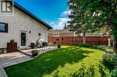 131 Cedarpark Drive SW Calgary Alberta photo 46