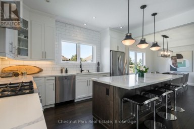 154 BROOKER BOULEVARD Blue Mountains Ontario photo 11
