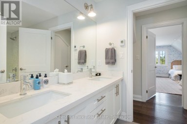 154 BROOKER BOULEVARD Blue Mountains Ontario photo 24