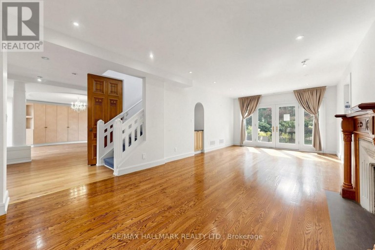 40 DONINO AVENUE, Toronto (Bridle Path-Sunnybrook-York Mills), Ontario, M4N2W7