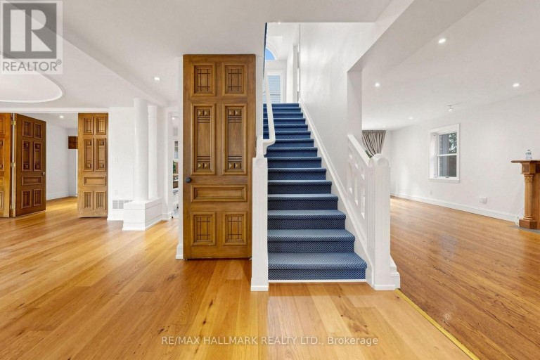 40 DONINO AVENUE, Toronto (Bridle Path-Sunnybrook-York Mills), Ontario, M4N2W7