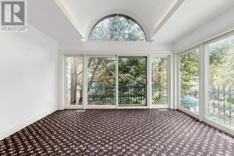 40 DONINO AVENUE, Toronto (Bridle Path-Sunnybrook-York Mills), Ontario, M4N2W7