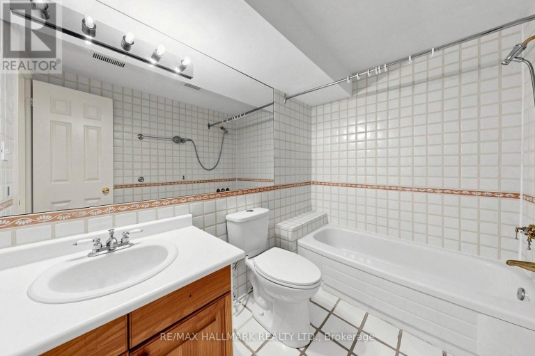 40 DONINO AVENUE, Toronto (Bridle Path-Sunnybrook-York Mills), Ontario, M4N2W7