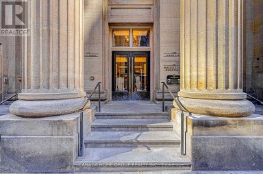 3605 - 197 YONGE STREET Toronto (Church-Yonge Corridor) Ontario photo 1