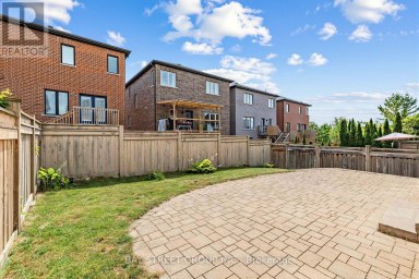 37 MYNDEN WAY Newmarket (Woodland Hill) Ontario photo 33