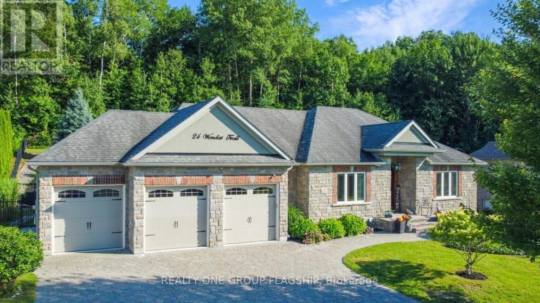 24 WENDAT TRAIL E, Springwater (Midhurst), Ontario, L4M6T4