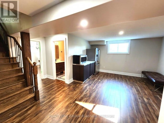 24 WENDAT TRAIL E, Springwater (Midhurst), Ontario, L4M6T4