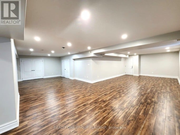 24 WENDAT TRAIL E, Springwater (Midhurst), Ontario, L4M6T4