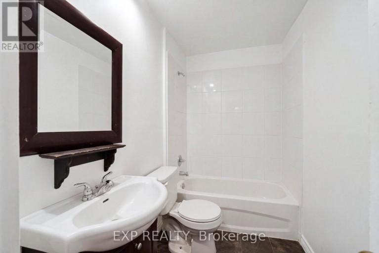 412 MC CONNELL AVENUE, Cornwall, Ontario, K6H4L7