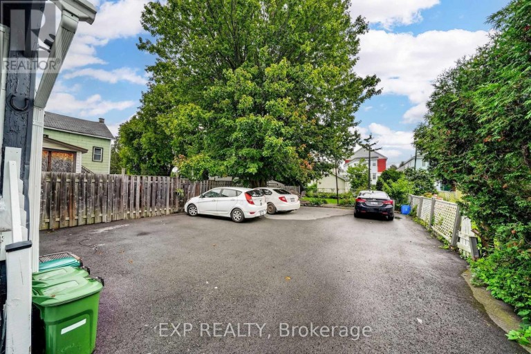 412 MC CONNELL AVENUE, Cornwall, Ontario, K6H4L7