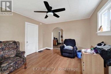 412 MC CONNELL AVENUE Cornwall Ontario photo 4