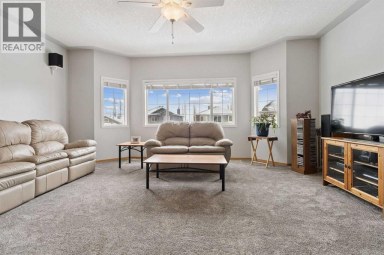 115 Cove Crescent Chestermere Alberta photo 15