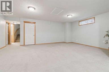 115 Cove Crescent Chestermere Alberta photo 23
