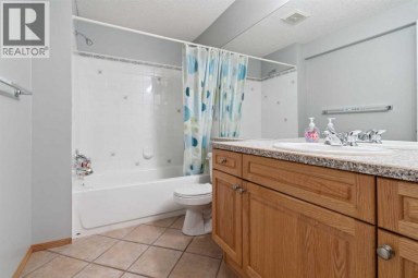 115 Cove Crescent Chestermere Alberta photo 24