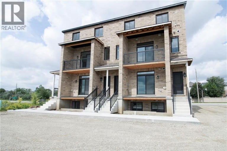 1395 BLEAMS Road Unit# 2, Kitchener, Ontario, N2E3X7 (ID 40865304)