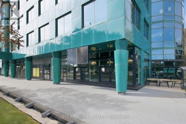 101 - 10 KINGSBRIDGE GARDEN CIRCLE Mississauga (Hurontario) Ontario photo 1