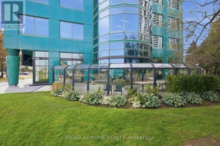 101 - 10 KINGSBRIDGE GARDEN CIRCLE, Mississauga (Hurontario), Ontario, L5R3K6