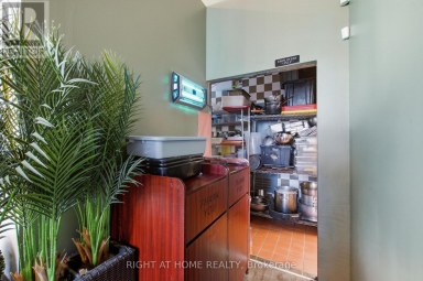 101 - 10 KINGSBRIDGE GARDEN CIRCLE Mississauga (Hurontario) Ontario photo 28