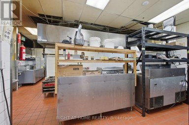 101 - 10 KINGSBRIDGE GARDEN CIRCLE Mississauga (Hurontario) Ontario photo 30